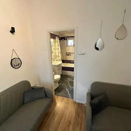Hacienda Romana - Interbelic 2bdr Bucharest
